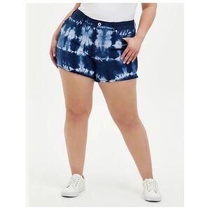 Torrid Women’s Sz 16 Blue White Tie Dye Denim High Rise 4” Shorts